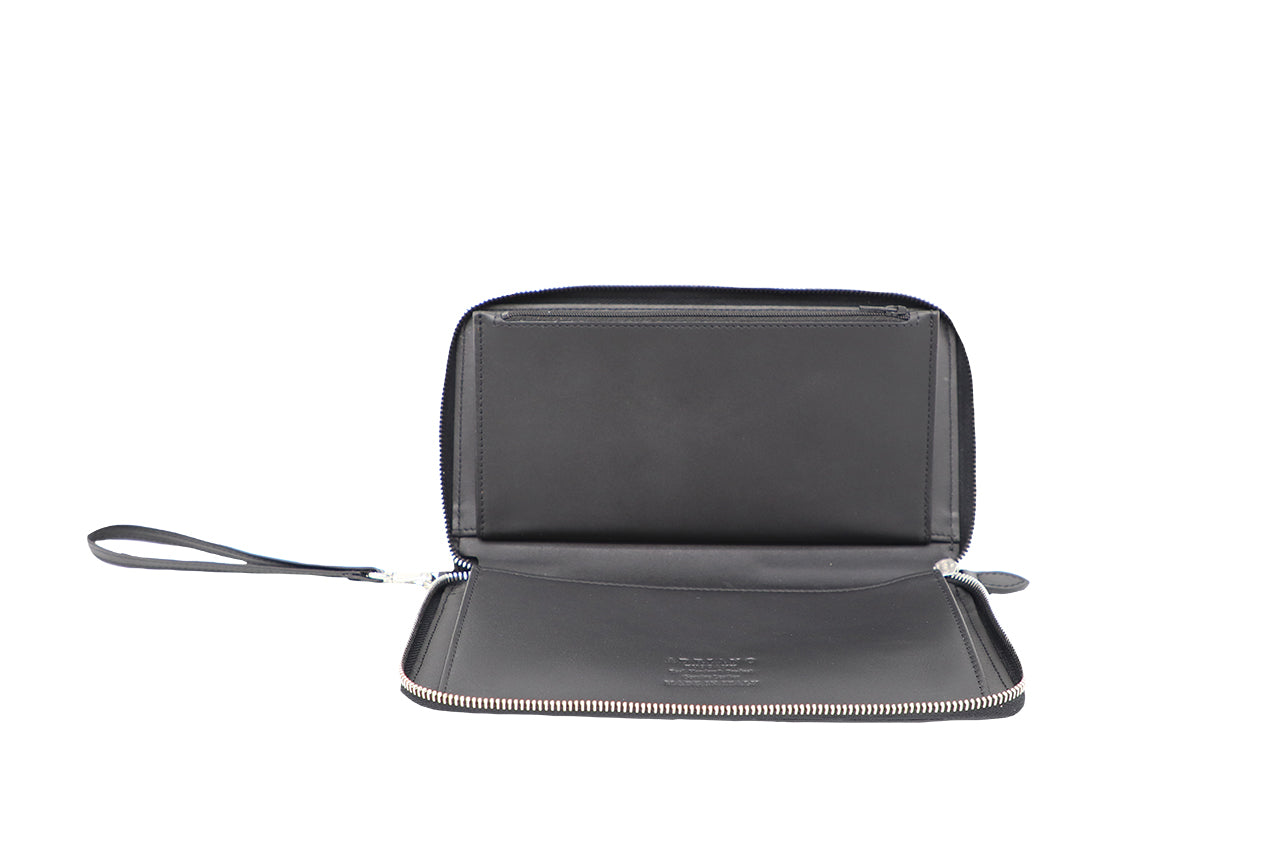 Large Women's Black Italian Leather Wallet. 100% made in Italy - World Chic