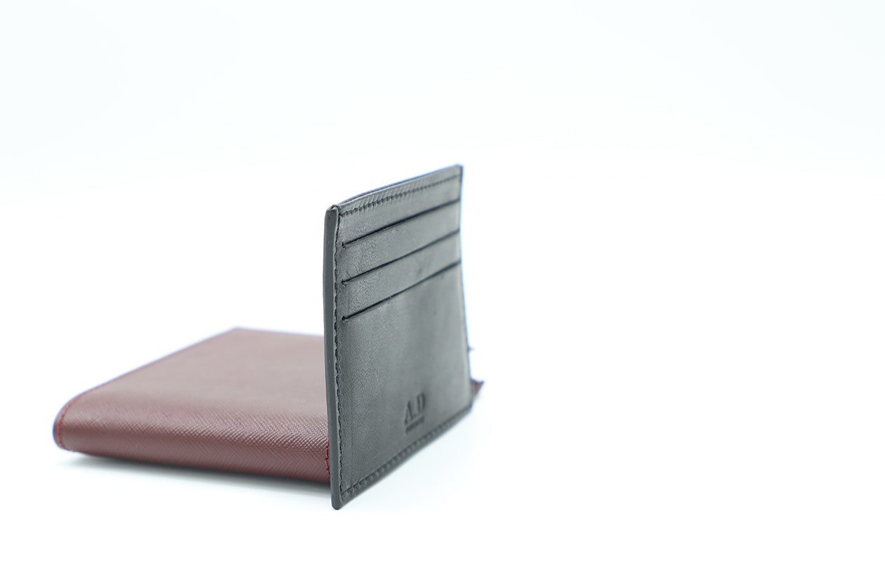 Small Men's Black Italian Leather Wallet. 6 Card Slots. 100% made in Italy - World Chic