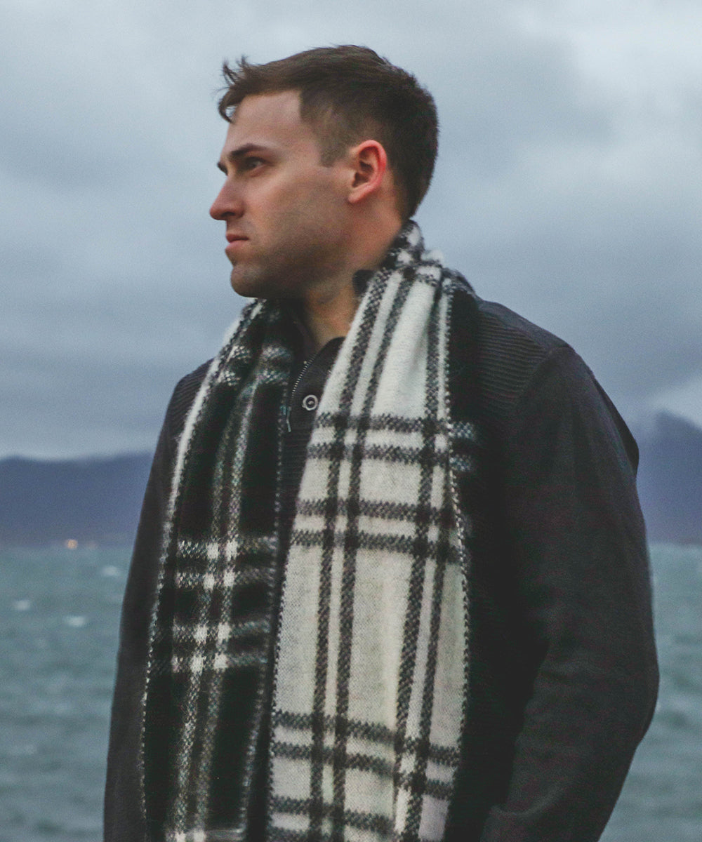 Black and White Reversible - Men and Women's Icelandic Wool Scarf - 100% Made in Iceland - World Chic