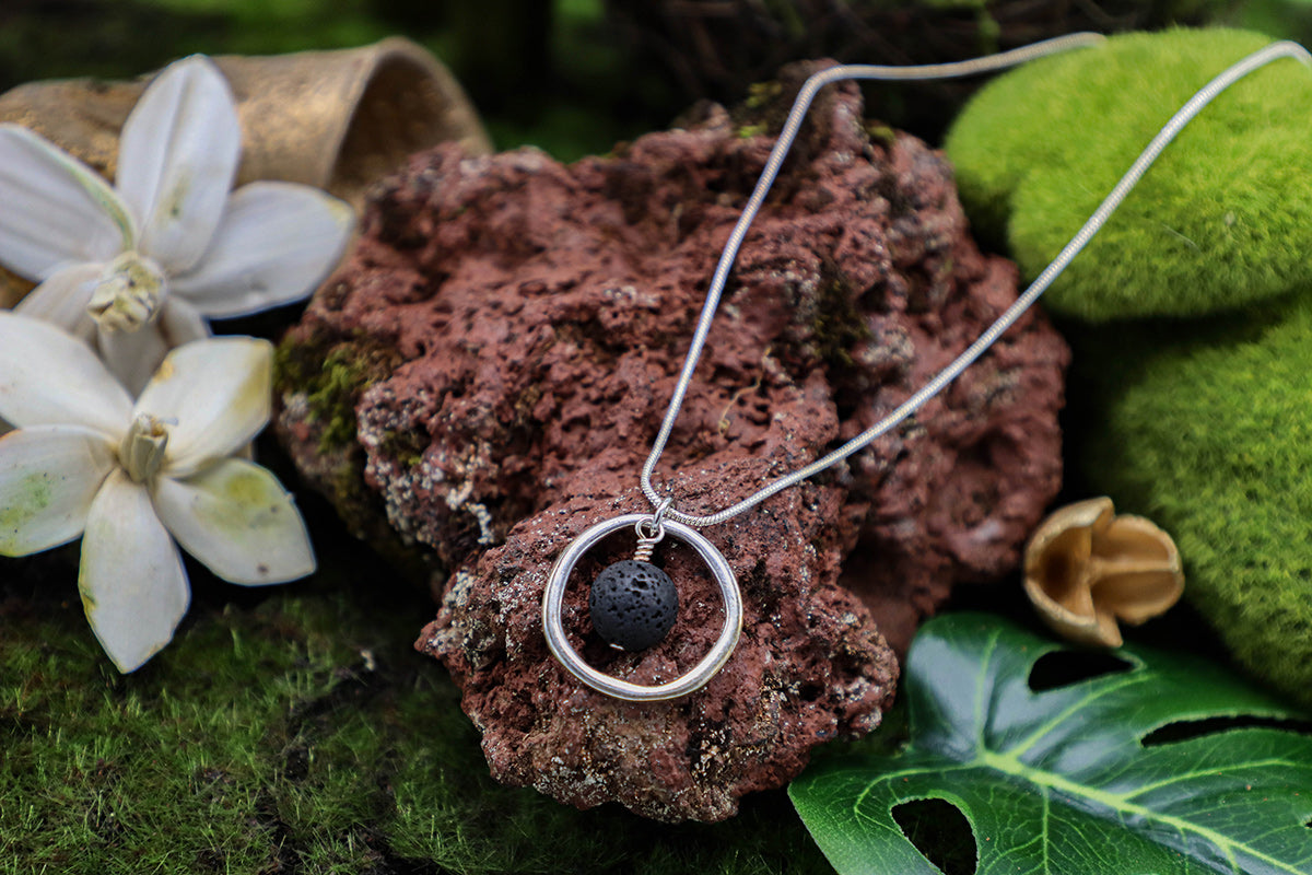 Iceland Lava Rock Necklace Jewelry – 100% Made in Iceland – World Chic
