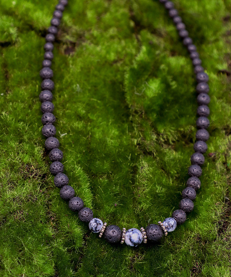 Agate and Lava Rock Necklace - Iceland Lava Rock Jewelry – 100% Made in Iceland – World Chic