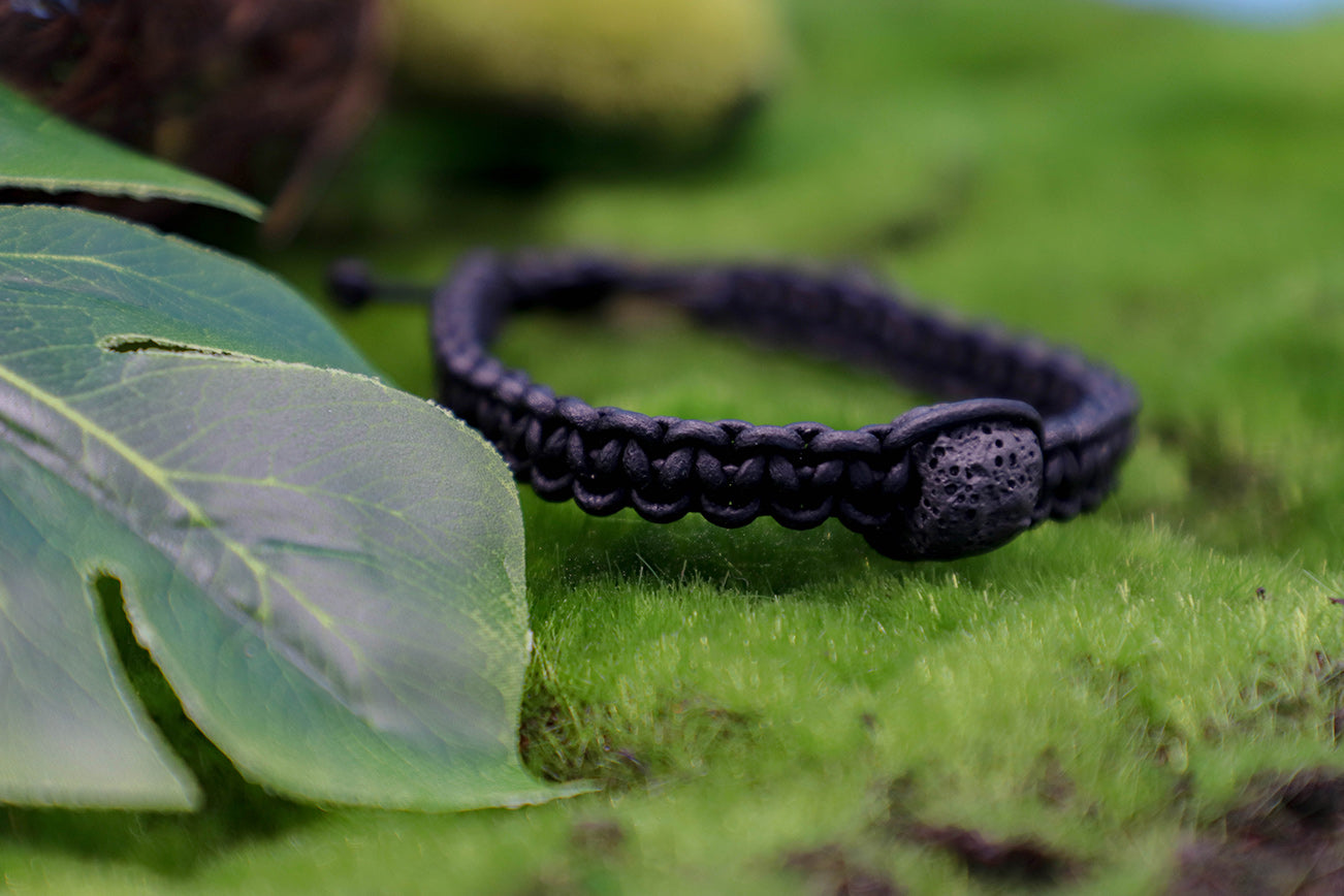 Leather and Lava Rock Bracelet - Iceland Lava Rock Jewelry – 100% Made in Iceland – World Chic