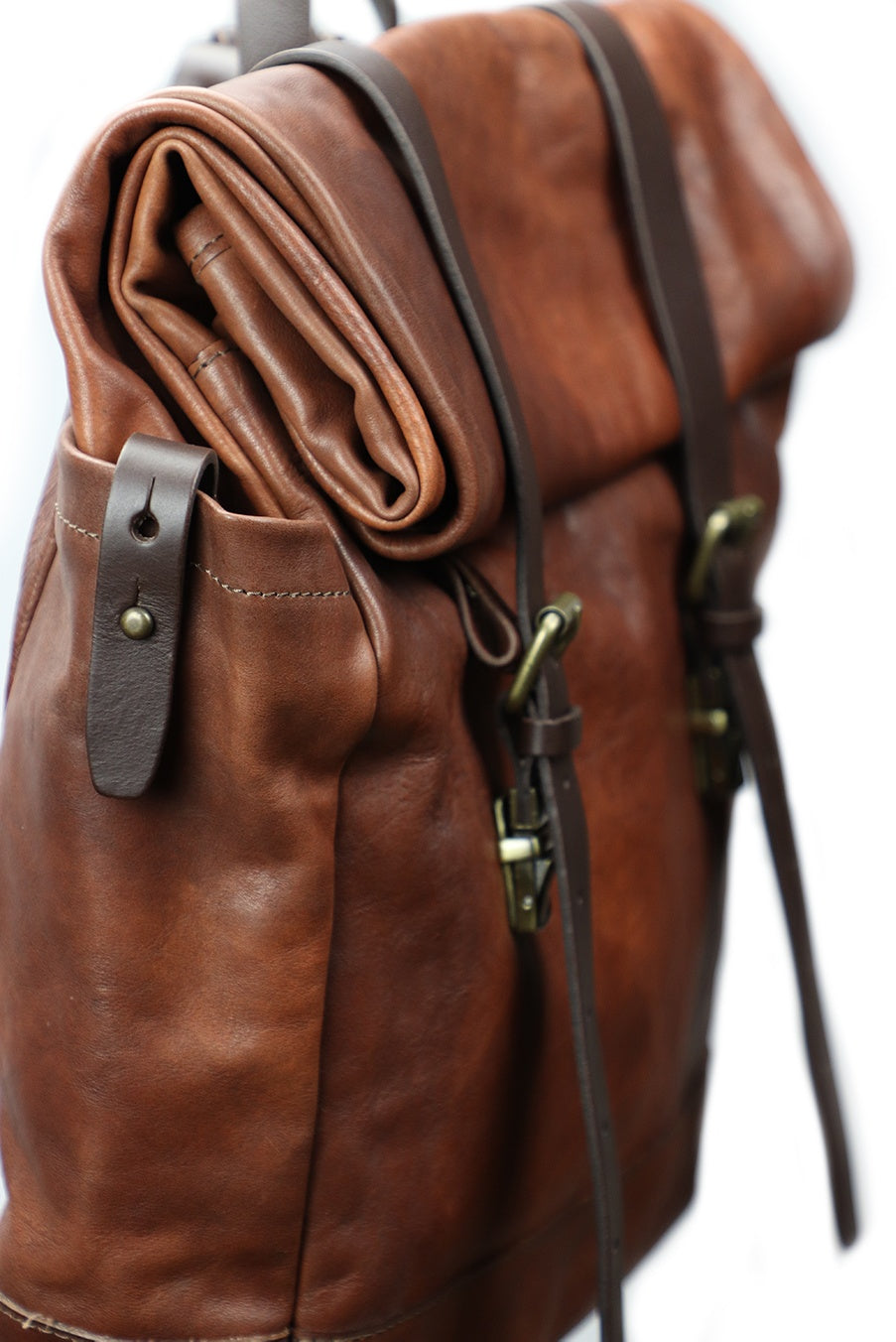 Vintage Brown Italian Leather Roll Backpack. 100% Made in Italy - World Chic
