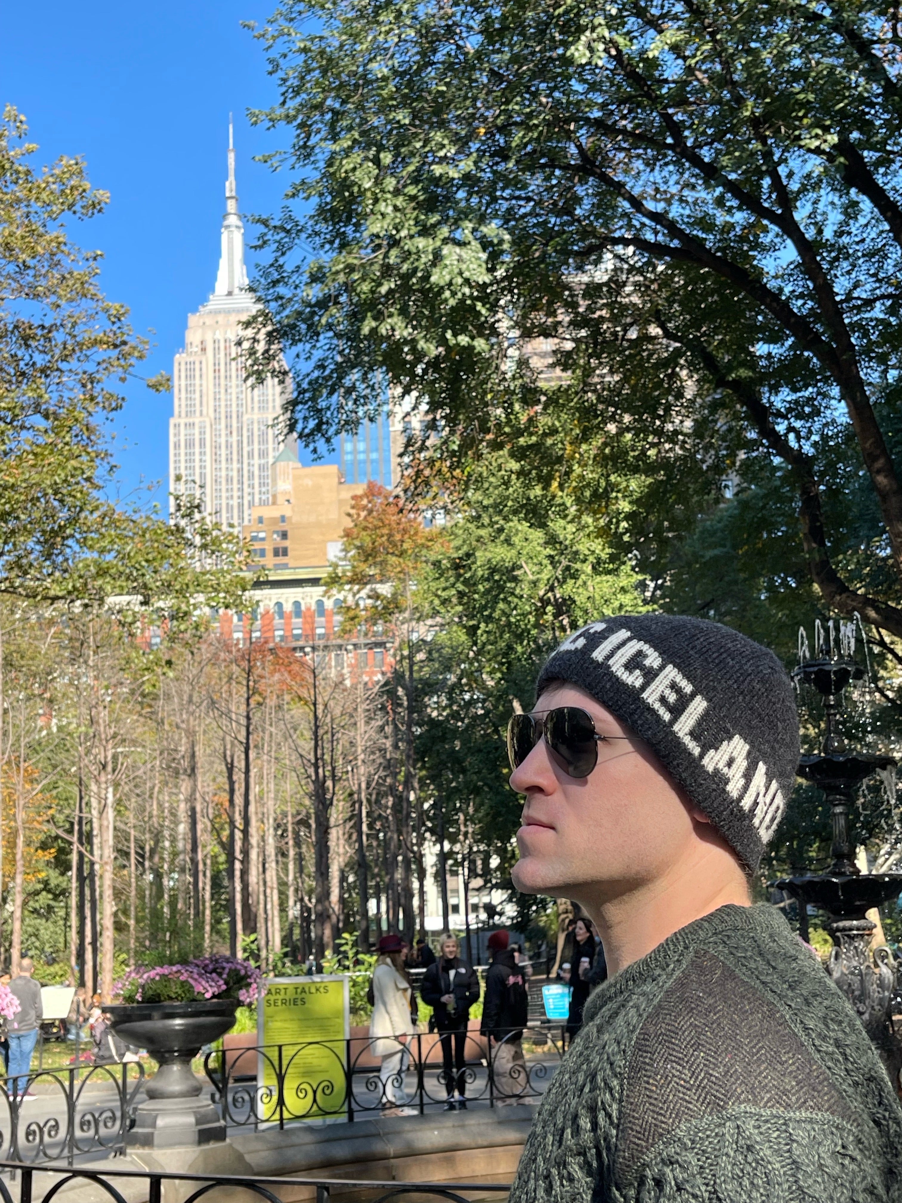 Black and White World Chic x Iceland - Men and Women's Icelandic Wool Exclusive Beanie - 100% Made in Iceland - World Chic