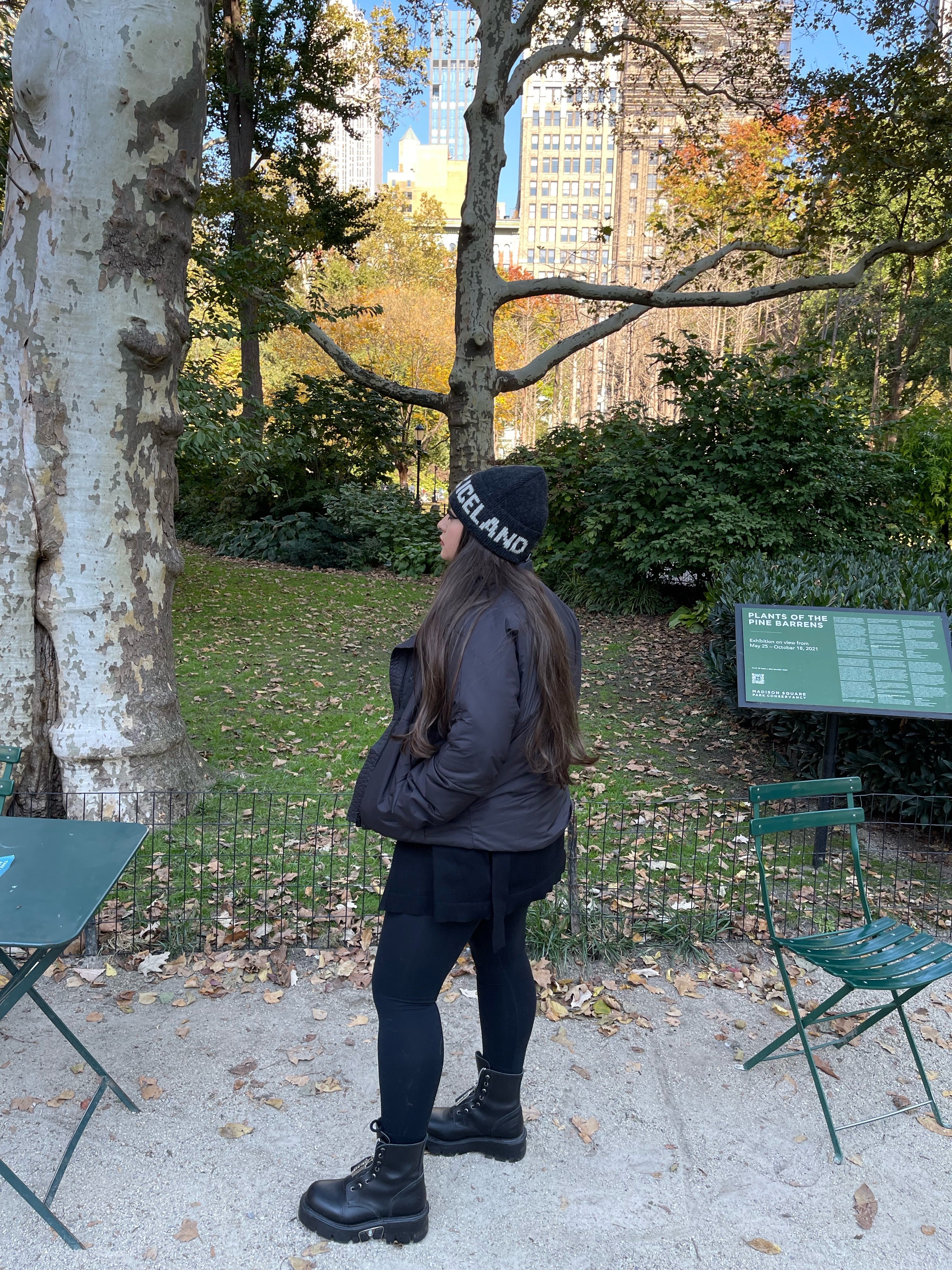 Black and White World Chic x Iceland - Men and Women's Icelandic Wool Exclusive Beanie - 100% Made in Iceland - World Chic