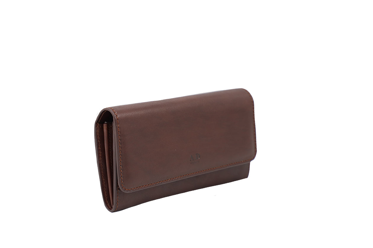 Dark Brown / Chocolate Women's Italian Leather Wallet. 100% made in Italy - World Chic