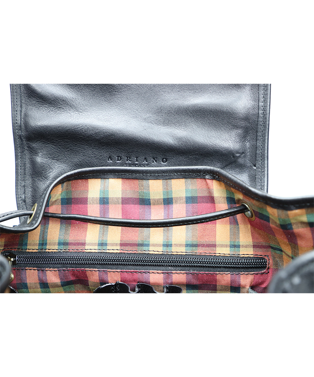 Black Italian Leather Backpack. 100% made in Italy - World Chic