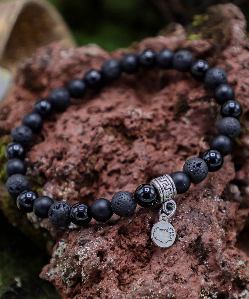 Lava Rock and Onyx Bracelet with and Iceland Charm- Iceland Jewelry – 100% Made in Iceland – World Chic