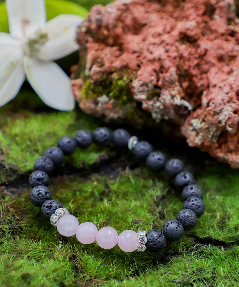 Rose Quartz and Lava Rock Bracelet - Iceland Lava Rock Jewelry – 100% Made in Iceland – World Chic